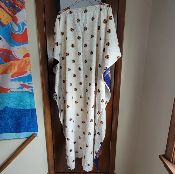 💮 Floral & Paisley Kaftan - Picture 10 of 14